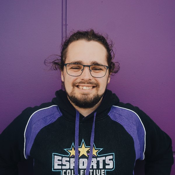 Joel, Support Worker at ESports Collective Bairnsdale
